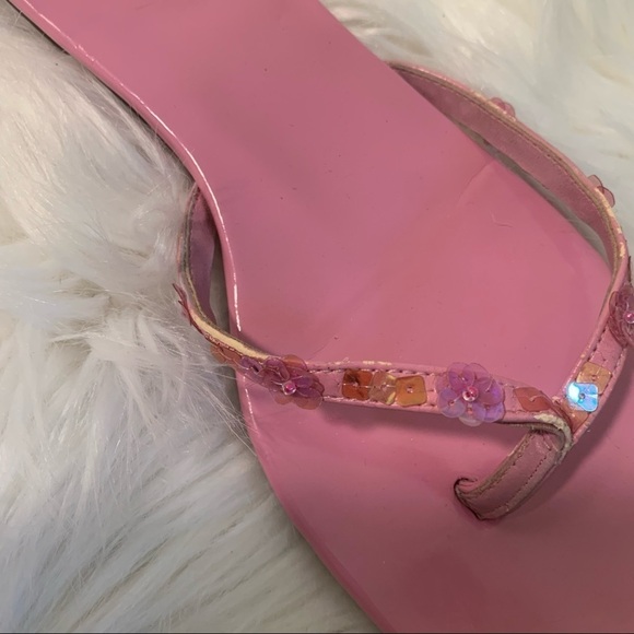 Dockers for Women Slip On Flip Flops Patent Pink - Picture 5 of 7